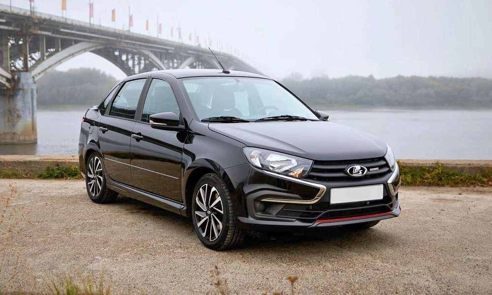 Lada Granta Sport Лифтбек - фото №6